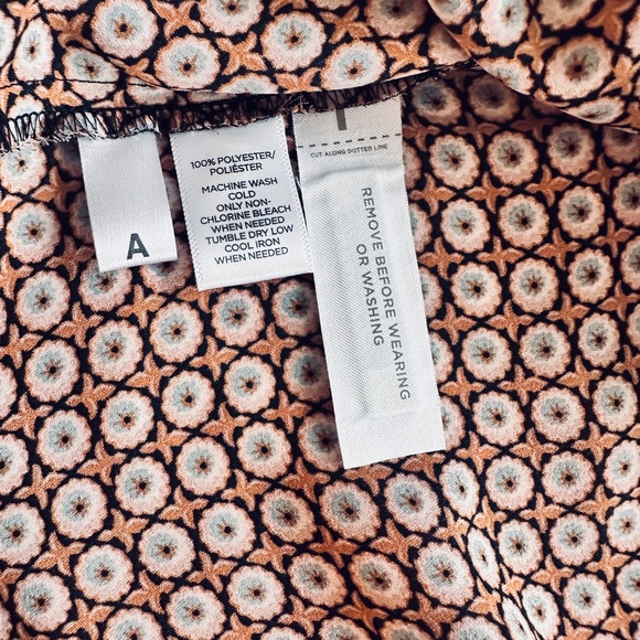 LOFT Buttoned Down Shirt - size M - NWT - Picture 5 of 5